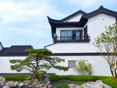 院子帶著(zhù)春的熱鬧，在山海間歡騰